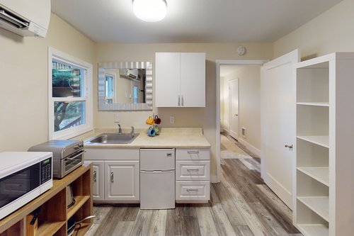 Cute kitchenette perfect for your stay.