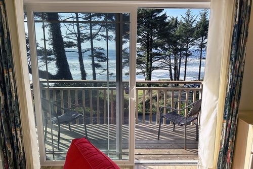 Watch for wildlife from this cozy cottage.