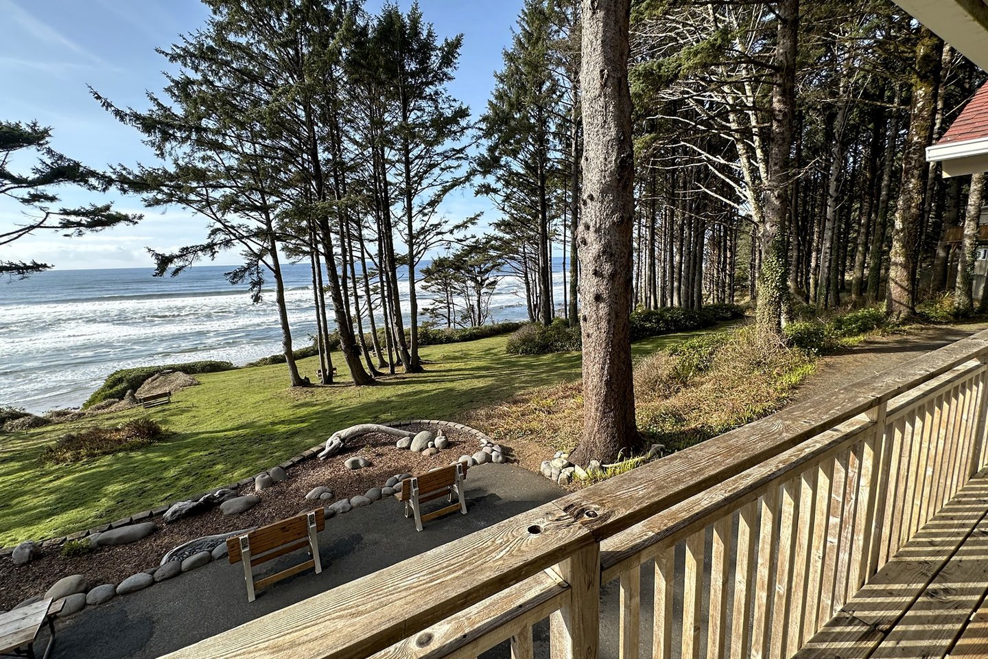 Relax to the sound of the surf and wind in the trees.