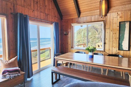 Ocean views from the dining room table.