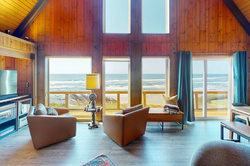 Beautiful ocean views from each room in the house!