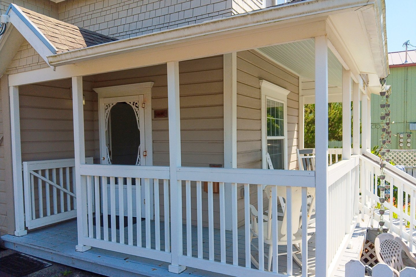 Historic cottage porch at Nye Creek Cottage.