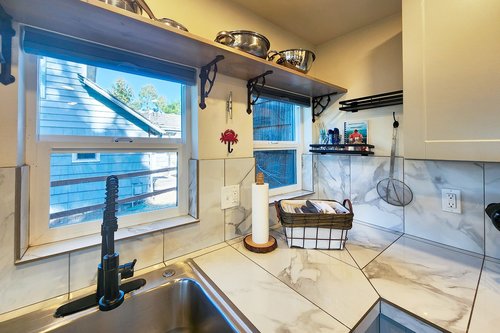 Sunny and bright kitchen.