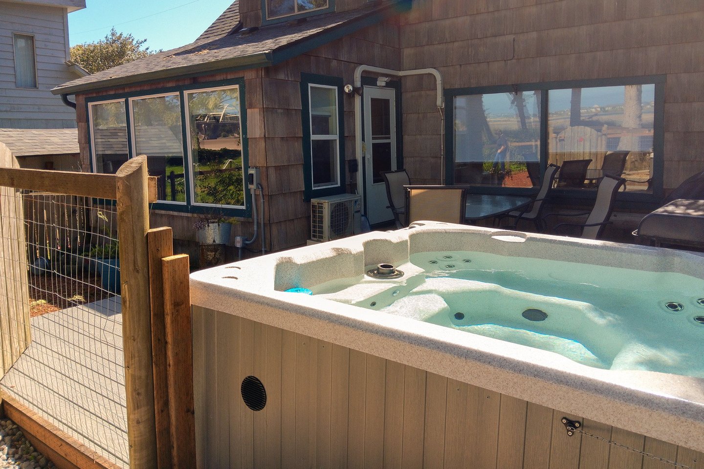 Enjoy a great seafood meal outside on the deck.