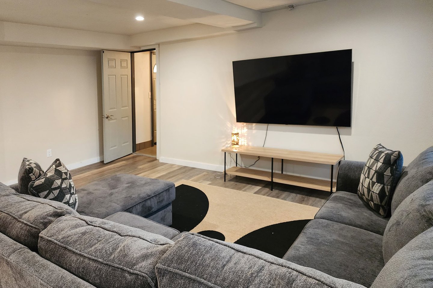 Stream your favorite show on this smart tv.