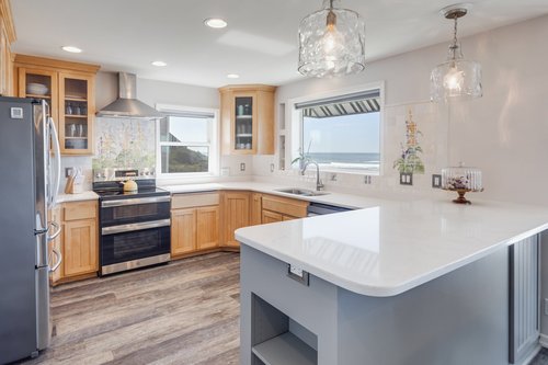 Plenty of counter space to cook up a banquet!