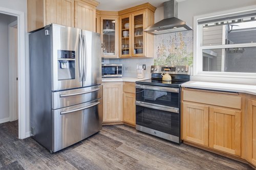Chef's kitchen to enjoy with the family.