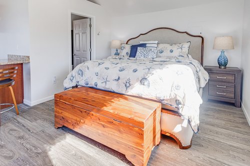 This guest cottage is the perfect escape for grandma and grandpa!