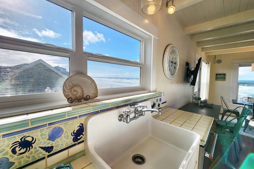 Stand at the sink and watch the waves!