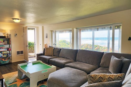 Downstairs is a tv/game room - great for the kids!
