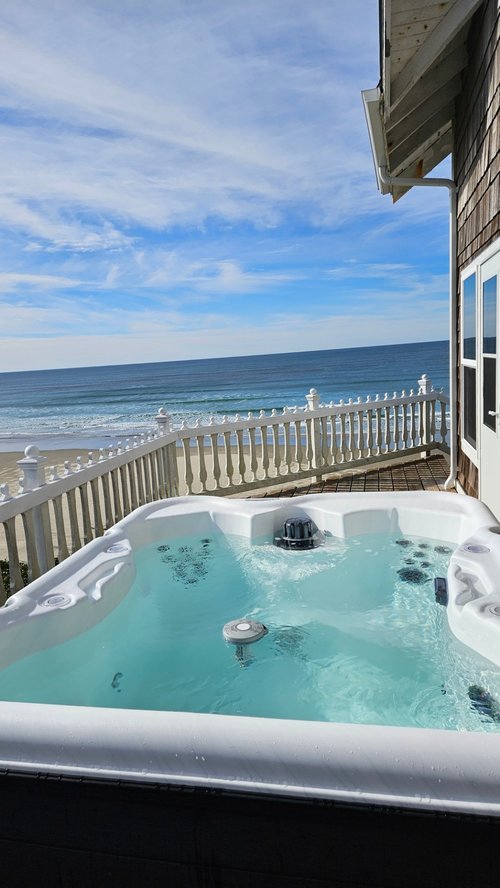 Dip in the hot tub and watch the sun set!
