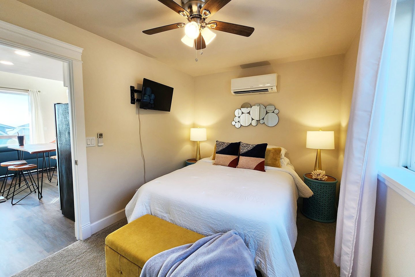 Mainfloor bedroom has a comfy Queen bed.