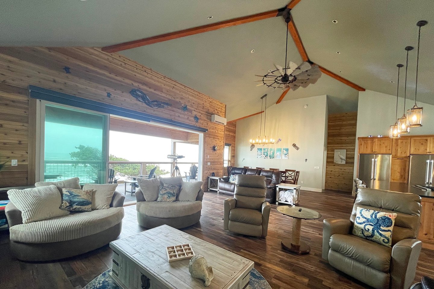 Plenty of space for a large gathering