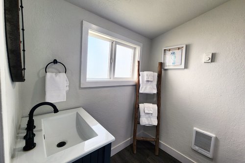 One full bath on the main level.