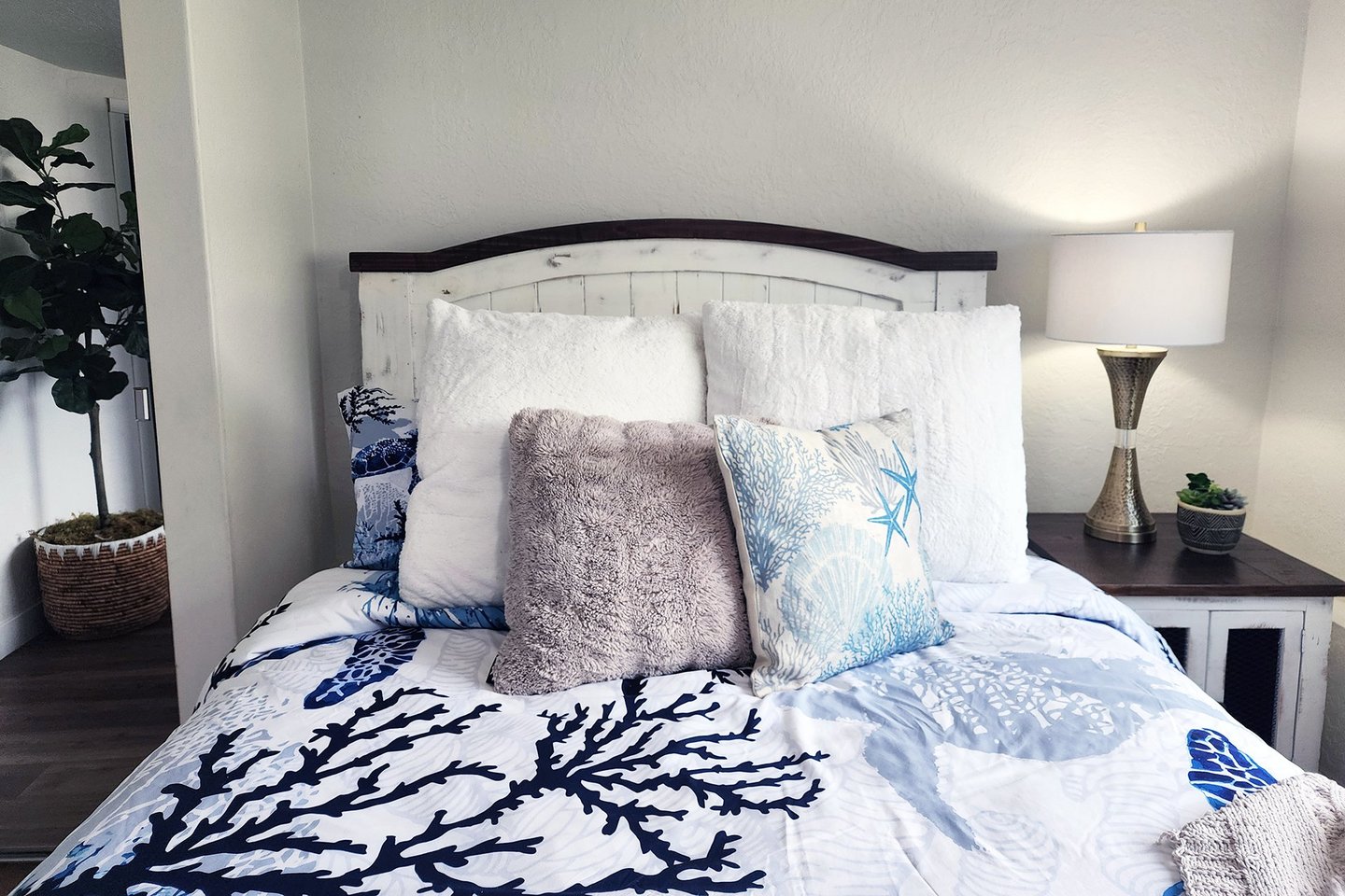 Cozy up in the comfy queen bed.