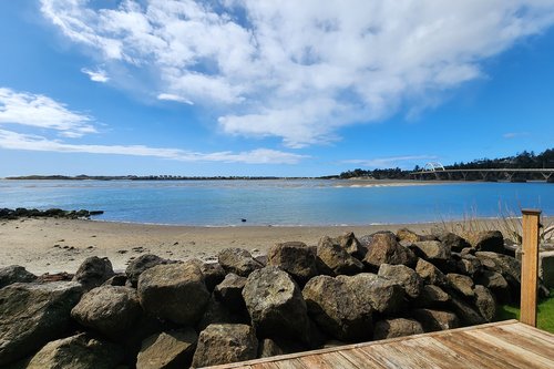 Beautiful Alsea Bay view.