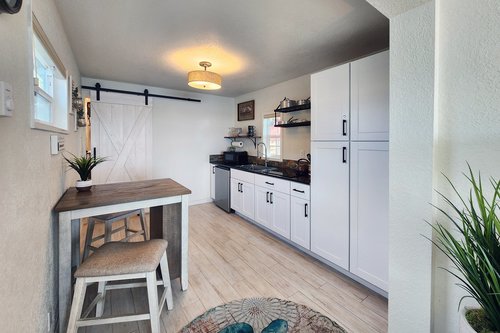 Studio: High top dining table for two!