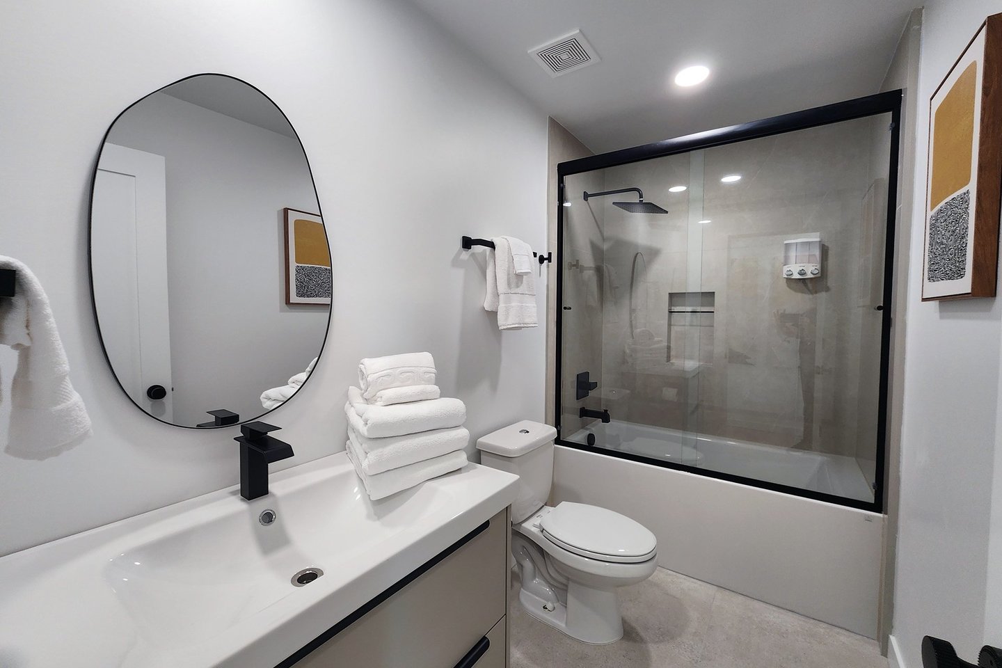 Full bath to share on the third floor.