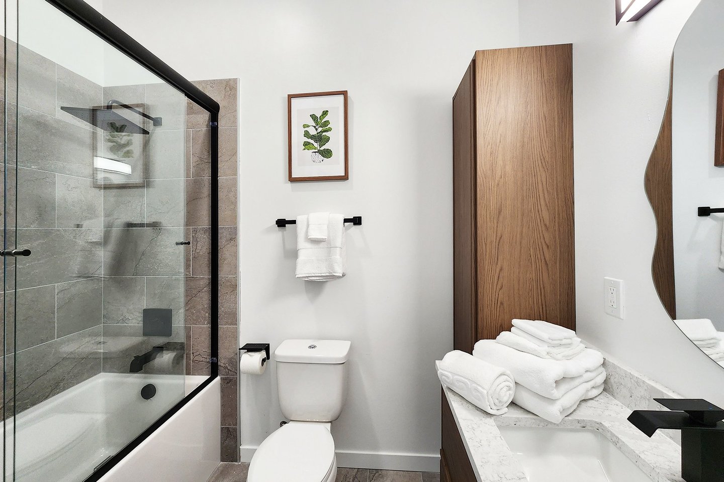 Full bath to share on the third floor