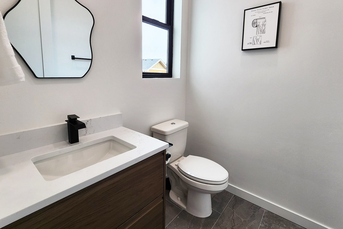 Powder bath on 2nd level.