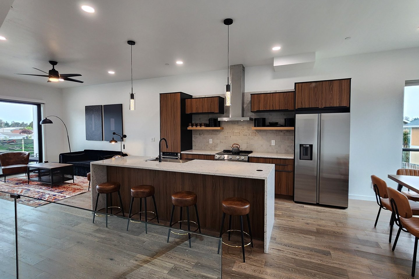 Large kitchen island with seating.