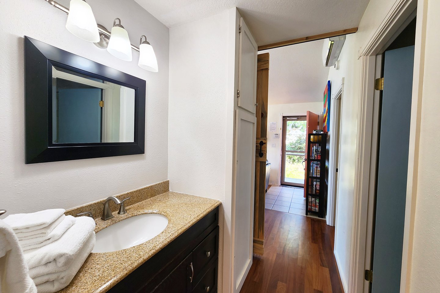 Main floor bath.