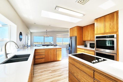 Plenty of prep space to make that gourmet meal!
