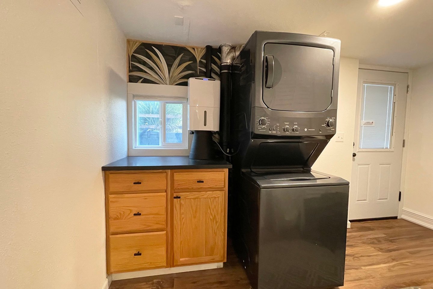 A washer/dryer available for your convenience.