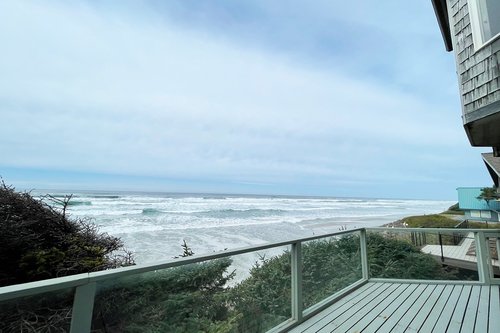 Gorgeous views of the Pacific from the deck.